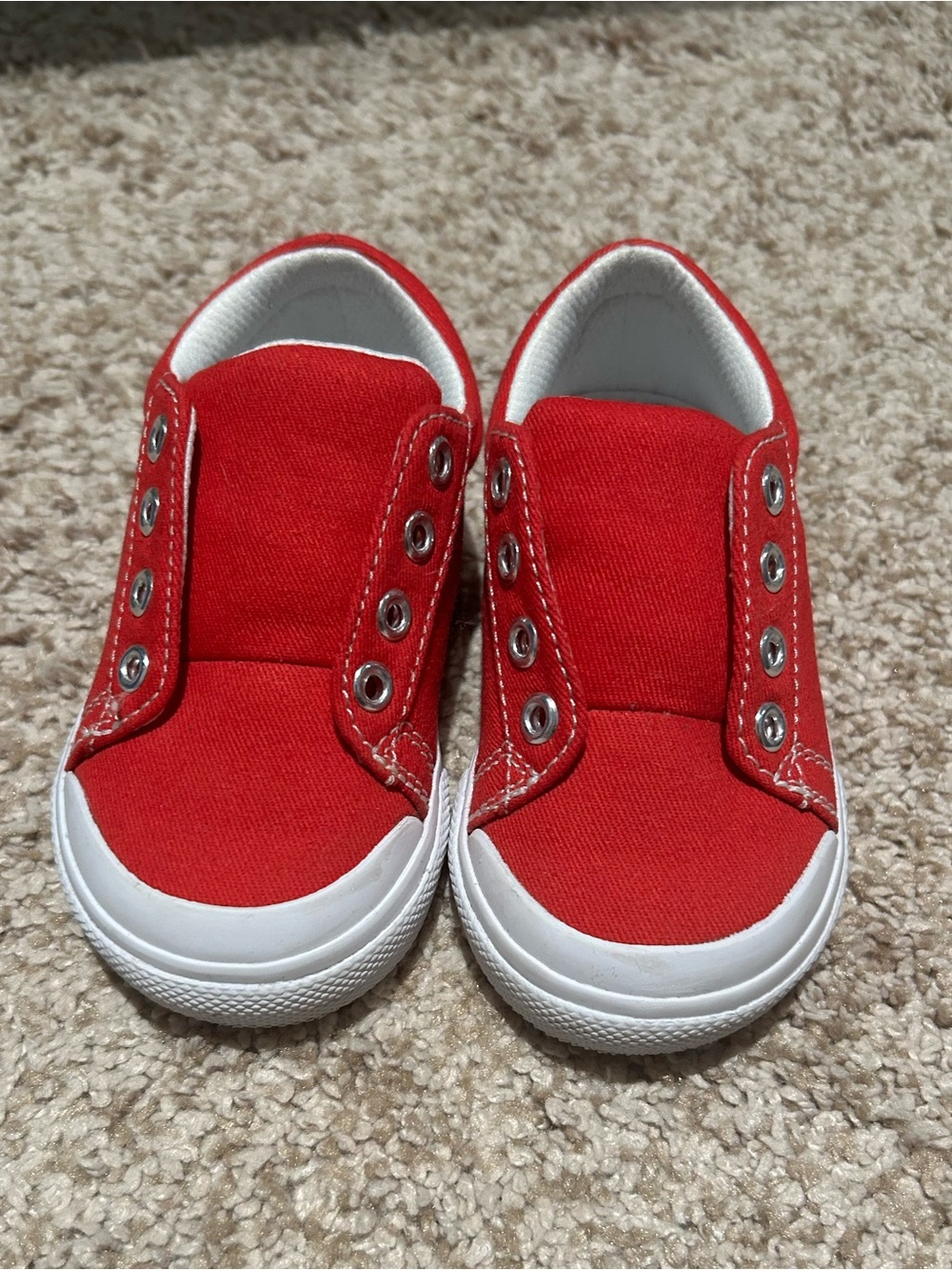 Footmates Red Taylor shoes
